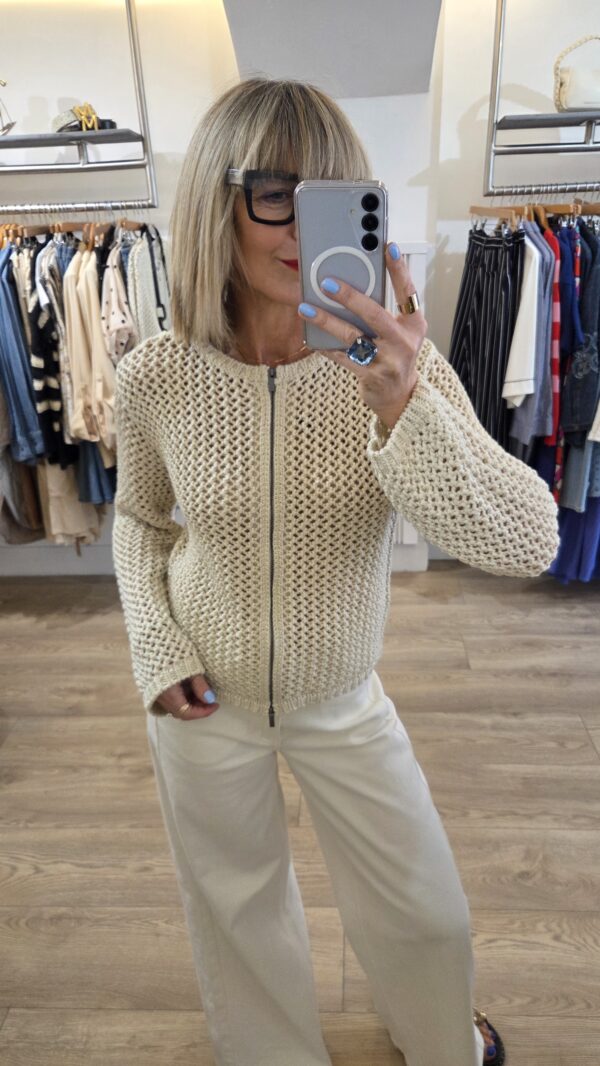 Sand Mesh Stitch Cardigan with Zip Closure
