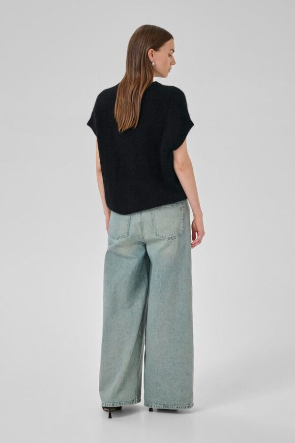 Black Sleeveless Mohair Cardigan - Image 4