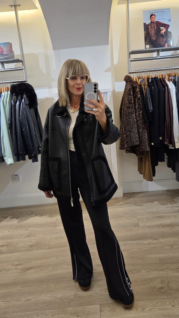 Black Faux Shearling Jacket with High Collar - Image 3