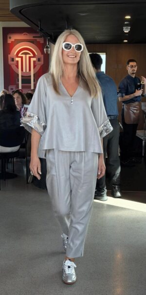 Oyster Grey Metallic Linen-Mix Jogger-Style Ankle-Grazer Trouser